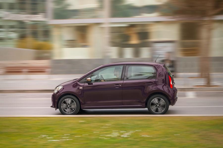  Seat Mii by COSMOPOLITAN 2016 года  (фото 33 из 43)